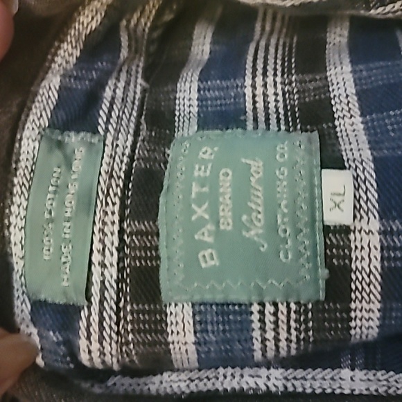 BAXTER BRAND XL LONG SLEEVED STRIPED BUTTON DOWN - Picture 3 of 3